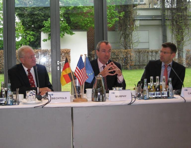 Manfred J. Seitz trifft US-Botschafter